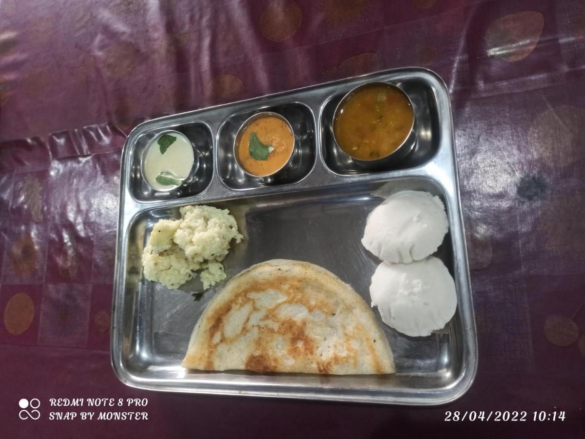 Hotel Temple City Papanasam Exterior foto